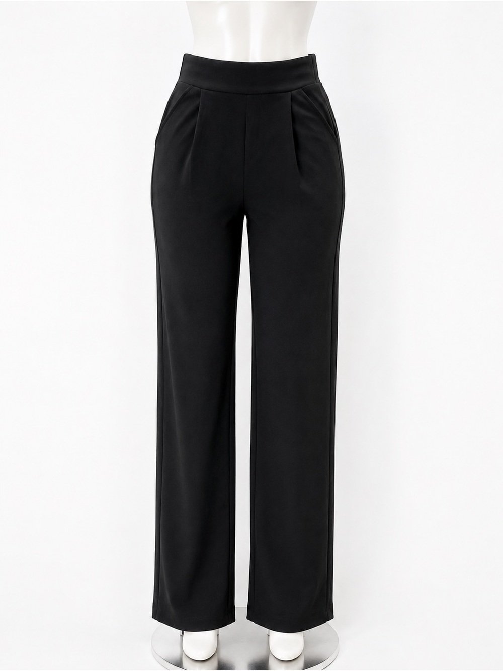 Tailored Wide-Leg Pants in Black